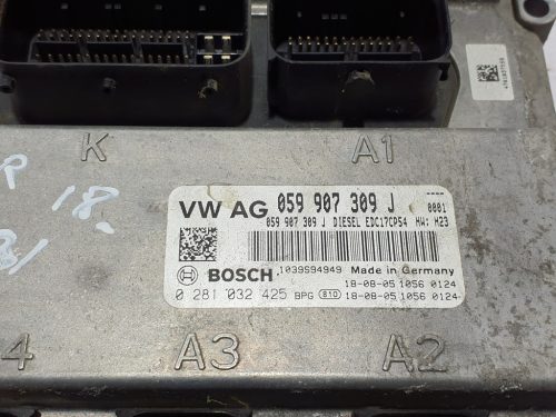 Volkswagen Amarok I Motorvezérlő 059907309J