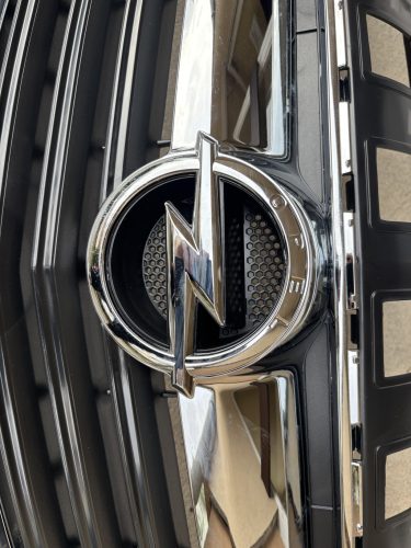 Opel Insignia A facelift hűtőrács 13475415 22787082 22787081