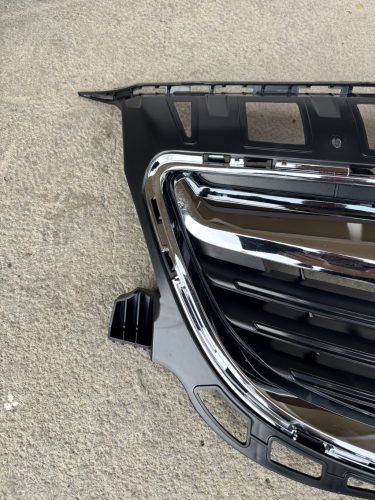 Opel Insignia A facelift hűtőrács 13475415 22787082 22787081