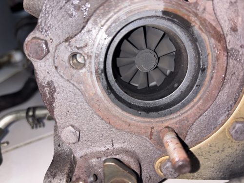 Lexus IS II 220d 2.2D turbó 17201-26011