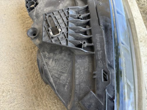 Audi A3 8Y bal első lámpa, fényszóró 8Y0941011