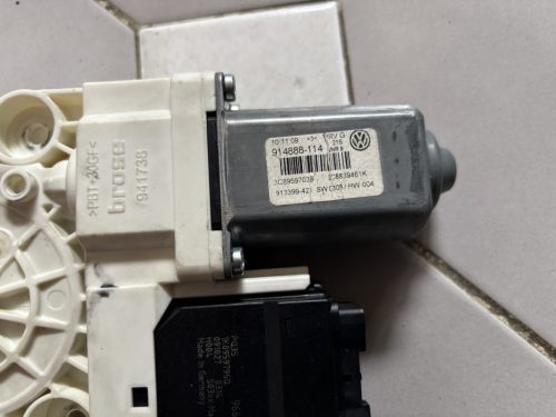 Volkswagen Passat CC bal hátsó ablakemelő motor 3C8959703B
