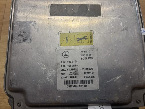 Mercedes-Benz C-osztály W204 motorvezérlő A6519003100