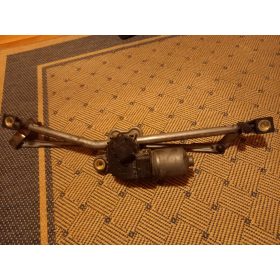 Ford Mondeo III első ablaktörlő motor 1S71-17508-AD