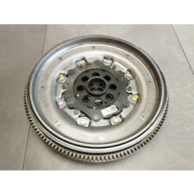 Audi S3 A3 8Y 2.0 TFSI kettőstömegű lendkerék 05L105266J