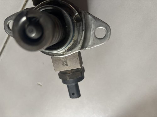 Volkswagen Golf VI, Passat B7 magasnyomású pumpa 03C127026E