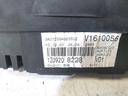 Skoda Octavia II Kilométeróra 1Z0920822B