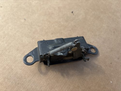 Alfa Romeo 156 csomagtér zár