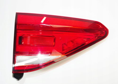 Volkswagen Touran III Bal hátsó lámpa 5TA945093D