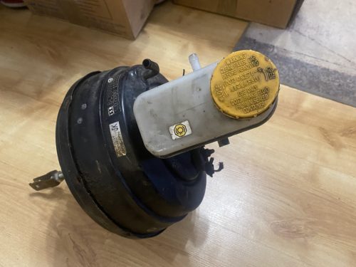 Subaru Impreza III fékrásegítő 441G215T