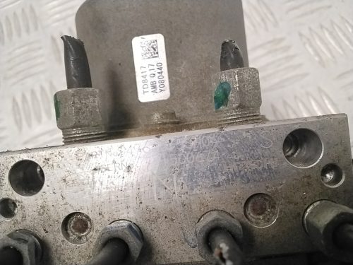 Nissan Leaf II ABS kocka 476605SH0A