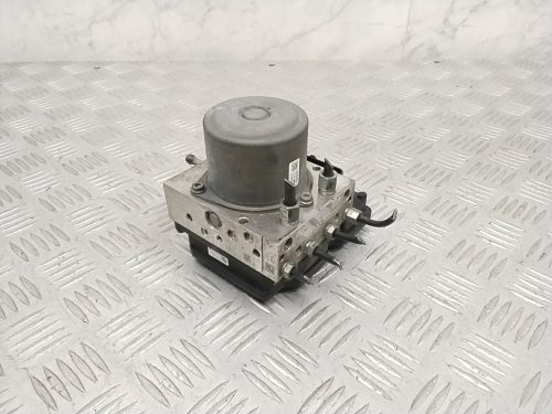 Nissan Leaf II ABS kocka 476605SH0A