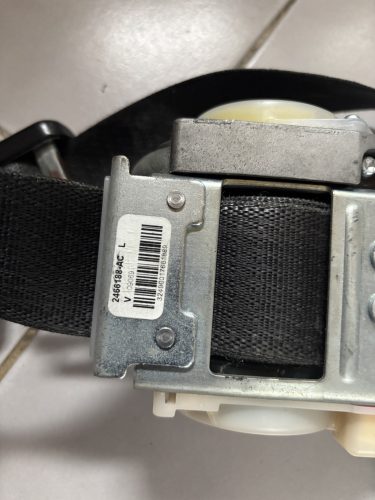 Tesla Model S bal első biztonsági öv 101878702A