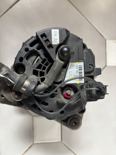 Volkswagen Polo IV, Golf V generátor 038903024F