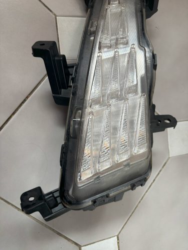 Hyundai i30 III jobb oldali nappali menetfény 92208-G4600