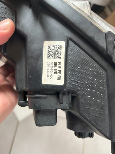 Hyundai i30 III jobb oldali nappali menetfény 92208-G4600