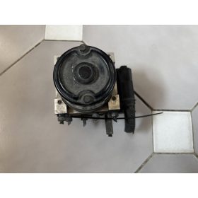 Kia Carnival II ABS kocka 2K56T-437A0