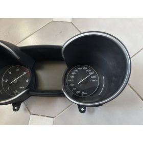 Alfa Romeo Stelvio km óracsoport 50559283