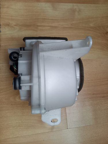 Toyota Prius (XV30) akkumulátor hűtő ventilátor G9230-76010