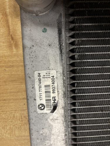 BMW 5 E60 E61 vízhűtő 7787440