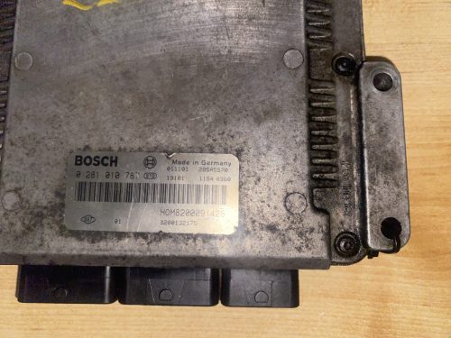 Renault Master II motorvezérlő 0281010787