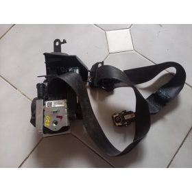 Volvo S90, V90 bal első biztonsági öv P31675242