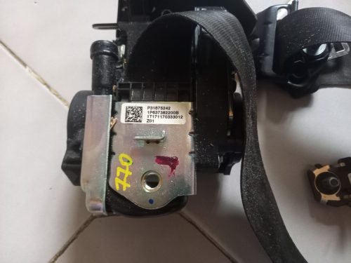 Volvo S90, V90 bal első biztonsági öv P31675242