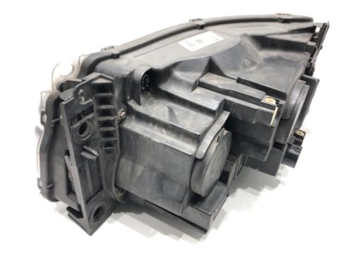 Land Rover Range Rover Jobb első lámpa, fényszóró CH32-13W029-EA