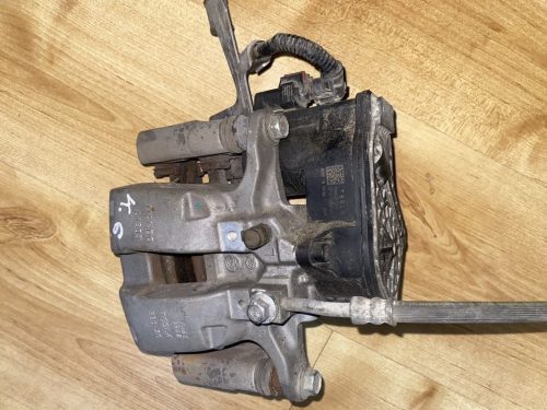 Tesla Model 3, Model Y bal hátsó féknyereg 1044623-00-H
