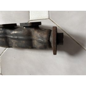 Audi A6 C6 2.7 TDI bal oldali kipufogó leömlő 059253033L