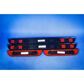 Audi A4 új, gyári világítós küszöbdíszléc 8K0071300