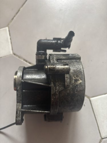 Renault Scenic II, Megane II vákuumpumpa D163451323