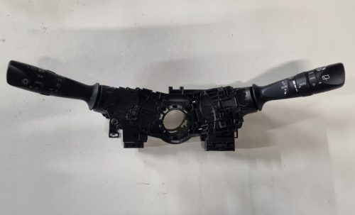 Toyota Auris E18 Kormánykapcsoló 17F852