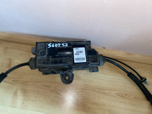 BMW 7 F01 F02 F03 F04 elektromos kézifék 6790417