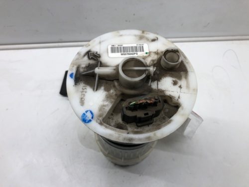 Volvo C30 S40 V50 üzemanyag szivattyú 4N51-9H307