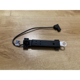 Volvo V50 antenna erősítő 8673495