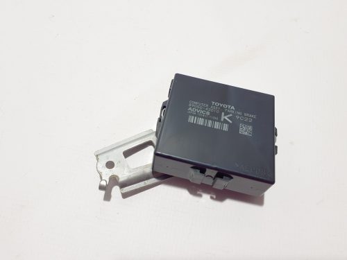 Toyota RAV 4 A5 Elektromos kézifék modul 8905042010