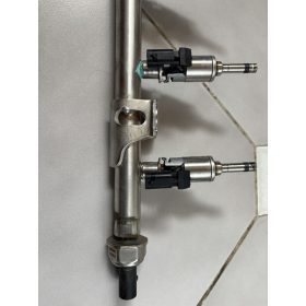 Volkswagen Audi Seat Skoda TSI injektor sor 04E133320D 