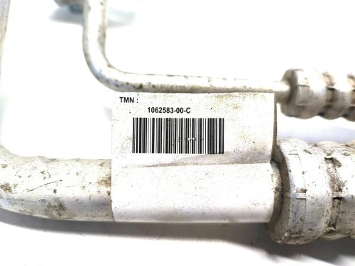 Tesla Model S Klímacső 1062583-00-C