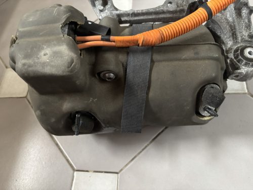 Tesla Model S klímakompresszor 106336900J