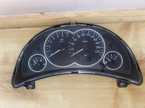 Opel Corsa C Kilométeróra 13117946CD
