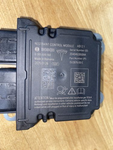 Tesla Model 3 gyári új légzsák vezérlő elektronika 1512876-00-E 0285020160