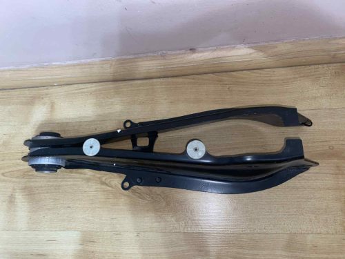BMW i4 bal hátsó lengőkar 6895251