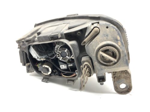 Audi A6 C6 Jobb első lámpa, fényszóró 4F0941004BB