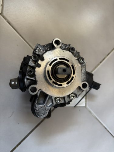Volvo S40, V50 magasnyomású pumpa 9658193780