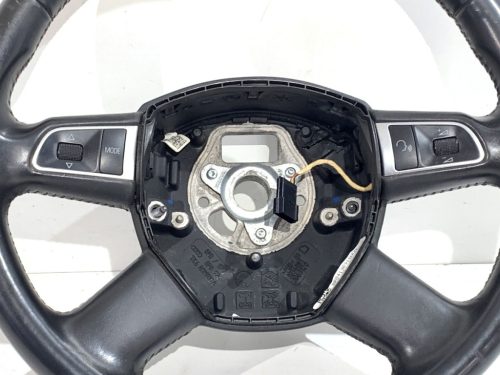 Audi Q5 SQ5 Multikormány 8P0419689