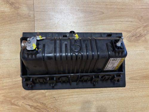 Ford Kuga II térdlégzsák CV44A042A00BG