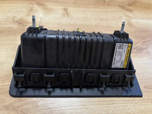 Ford Kuga II térdlégzsák CV44A042A00BG