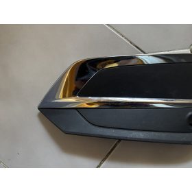Volvo XC60 jobb első lökhárító betét 31449213
