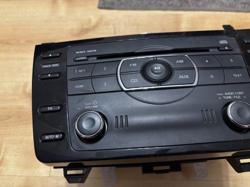 Mazda 6 gyári rádió GDK4669R0